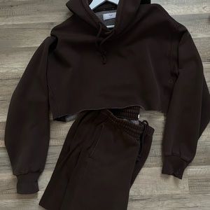 Tna boyfriend sweatsuit